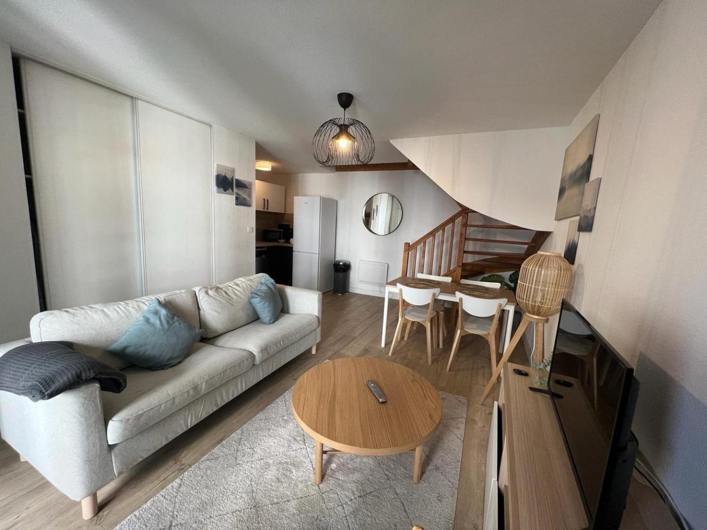 Appartement Beau T3 - Stationnement Prive à Toulouse Extérieur photo