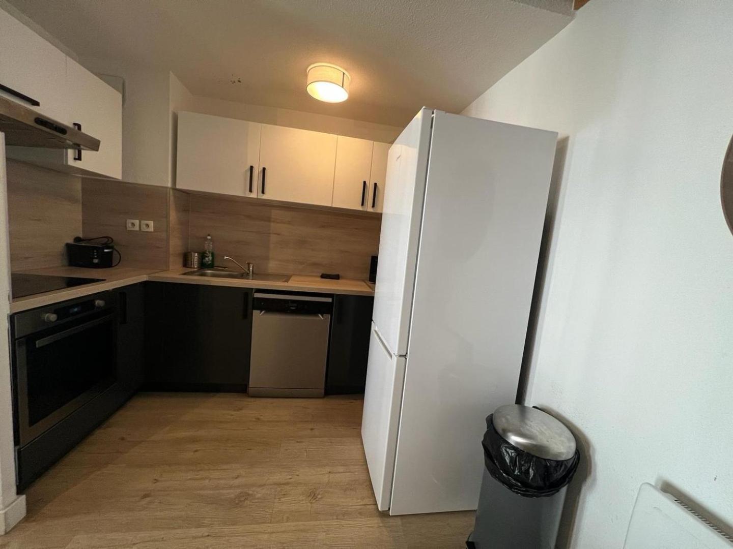 Appartement Beau T3 - Stationnement Prive à Toulouse Extérieur photo